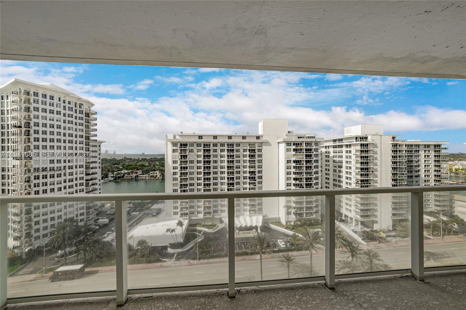 ARLEN BEACH CONDO - Residential