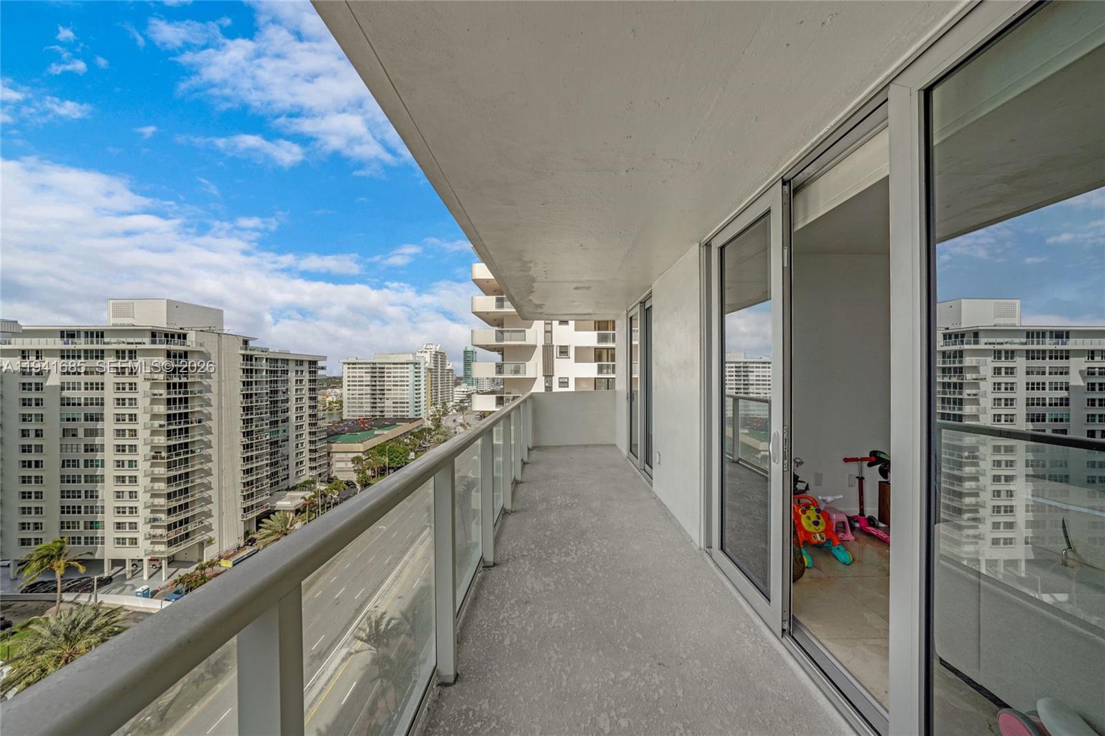 ARLEN BEACH CONDO - Residential