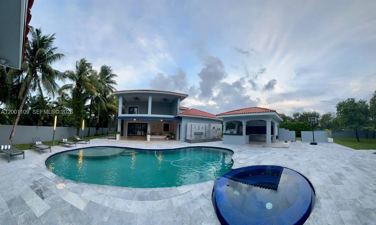 SWEETWATER ESTS SUB - Residential Lease