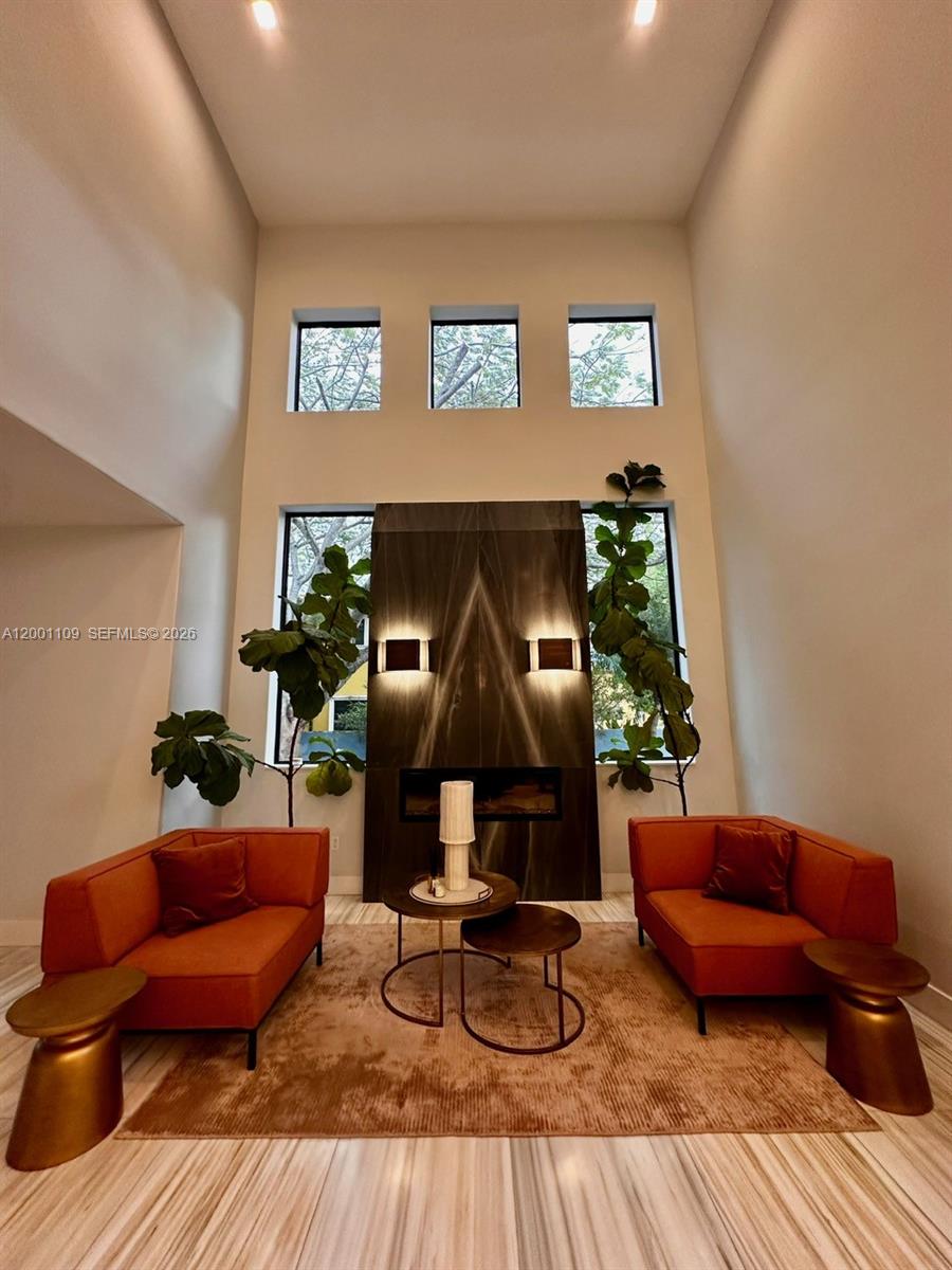 SWEETWATER ESTS SUB - Residential Lease