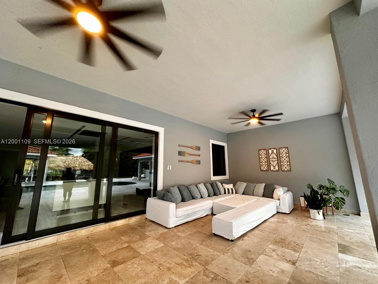 SWEETWATER ESTS SUB - Residential Lease