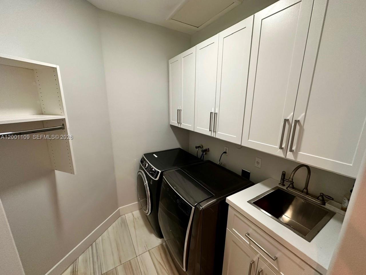 SWEETWATER ESTS SUB - Residential Lease