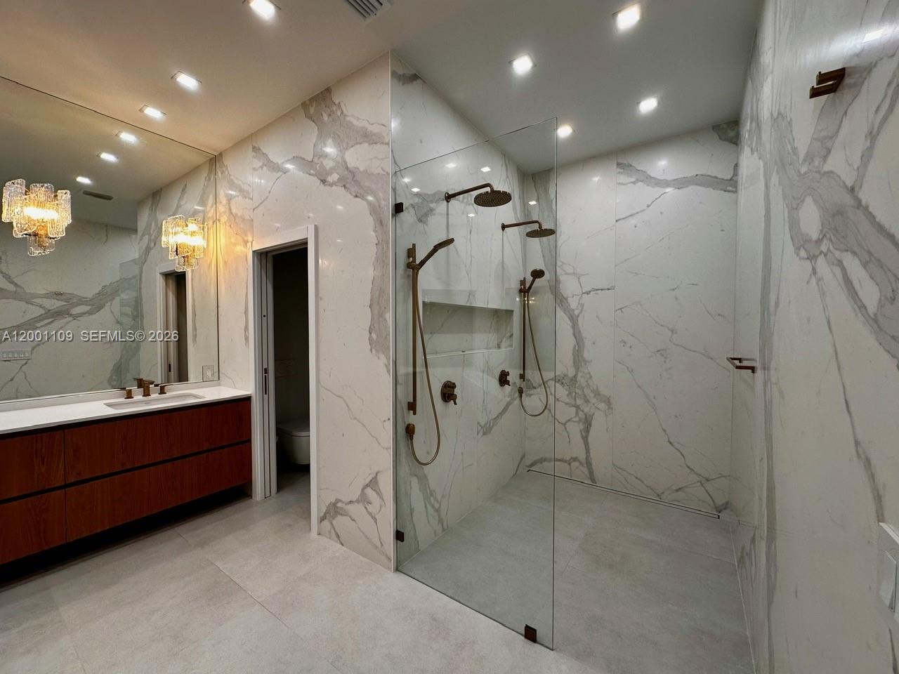 SWEETWATER ESTS SUB - Residential Lease