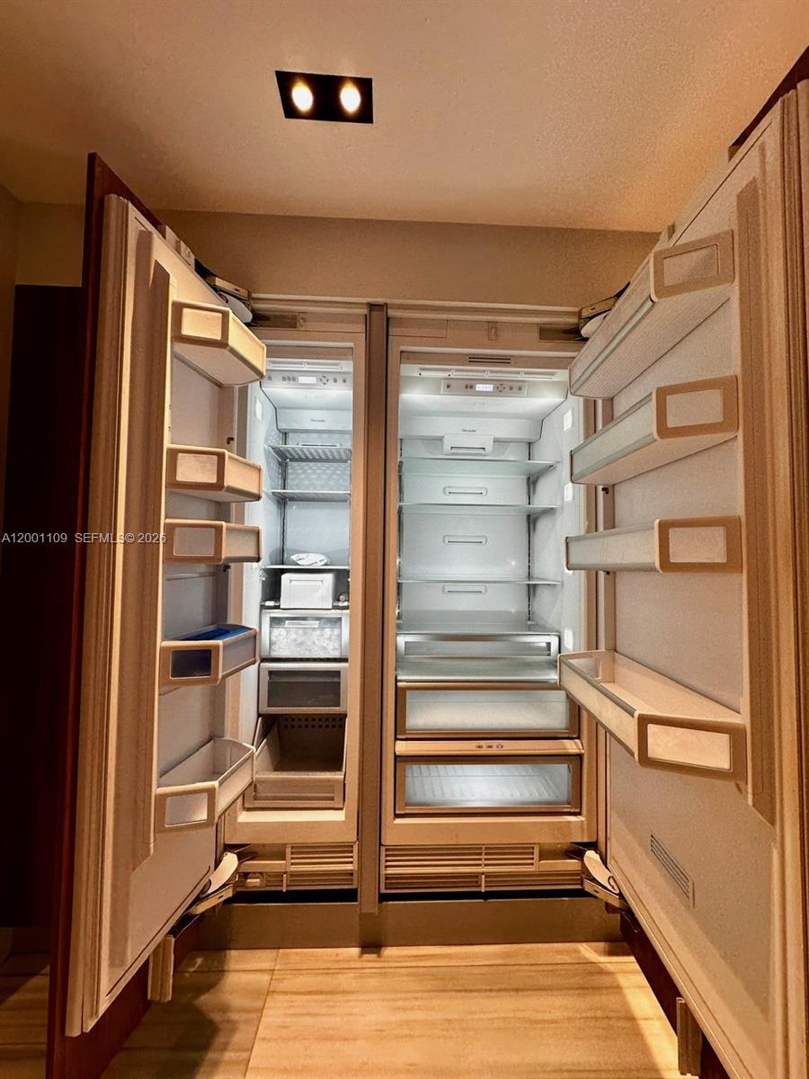 SWEETWATER ESTS SUB - Residential Lease