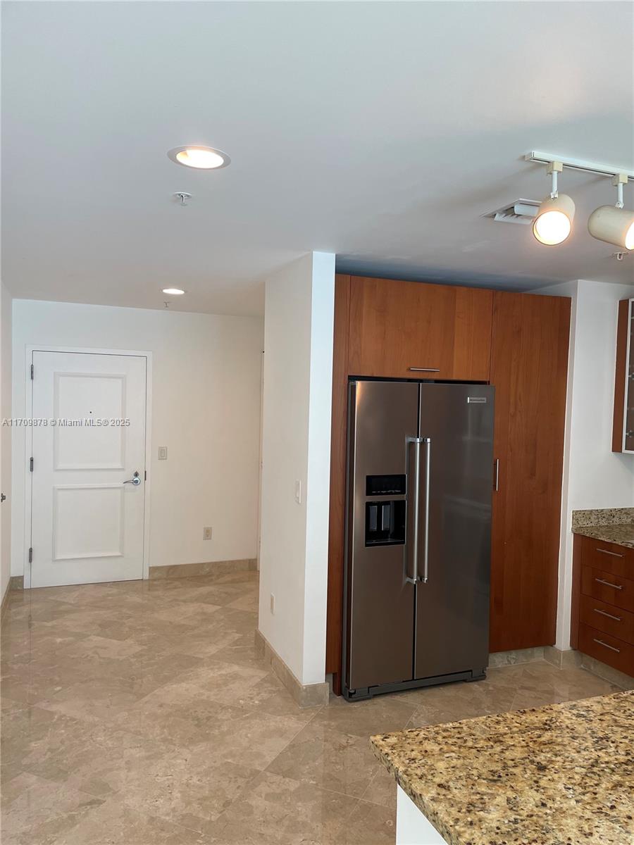 OCEAN MARINE YACHT CLUB C - Residential