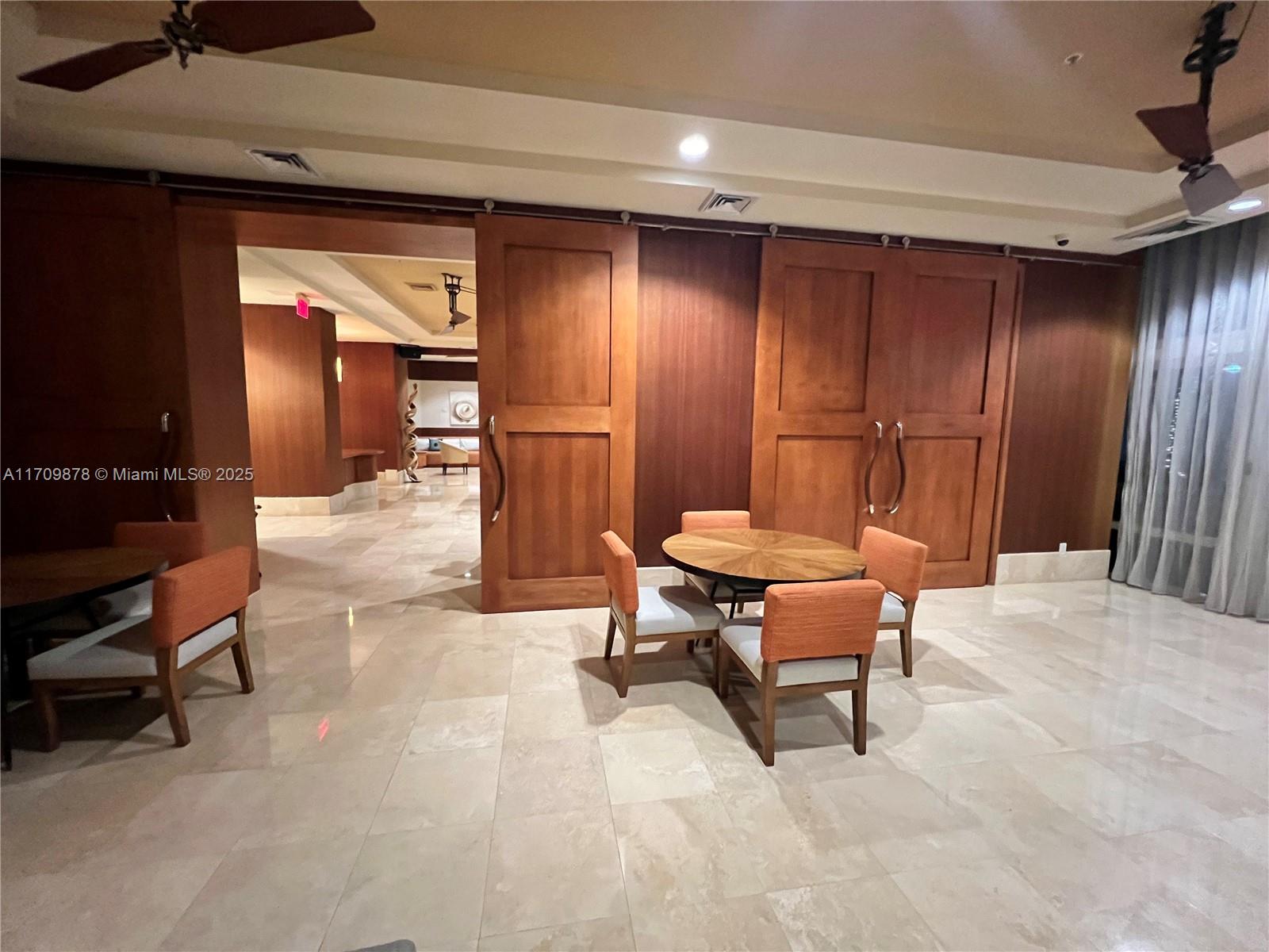 OCEAN MARINE YACHT CLUB C - Residential