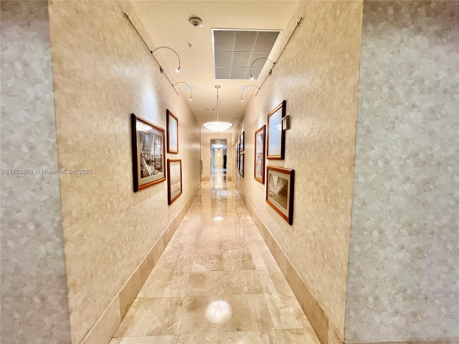 OCEAN MARINE YACHT CLUB C - Residential