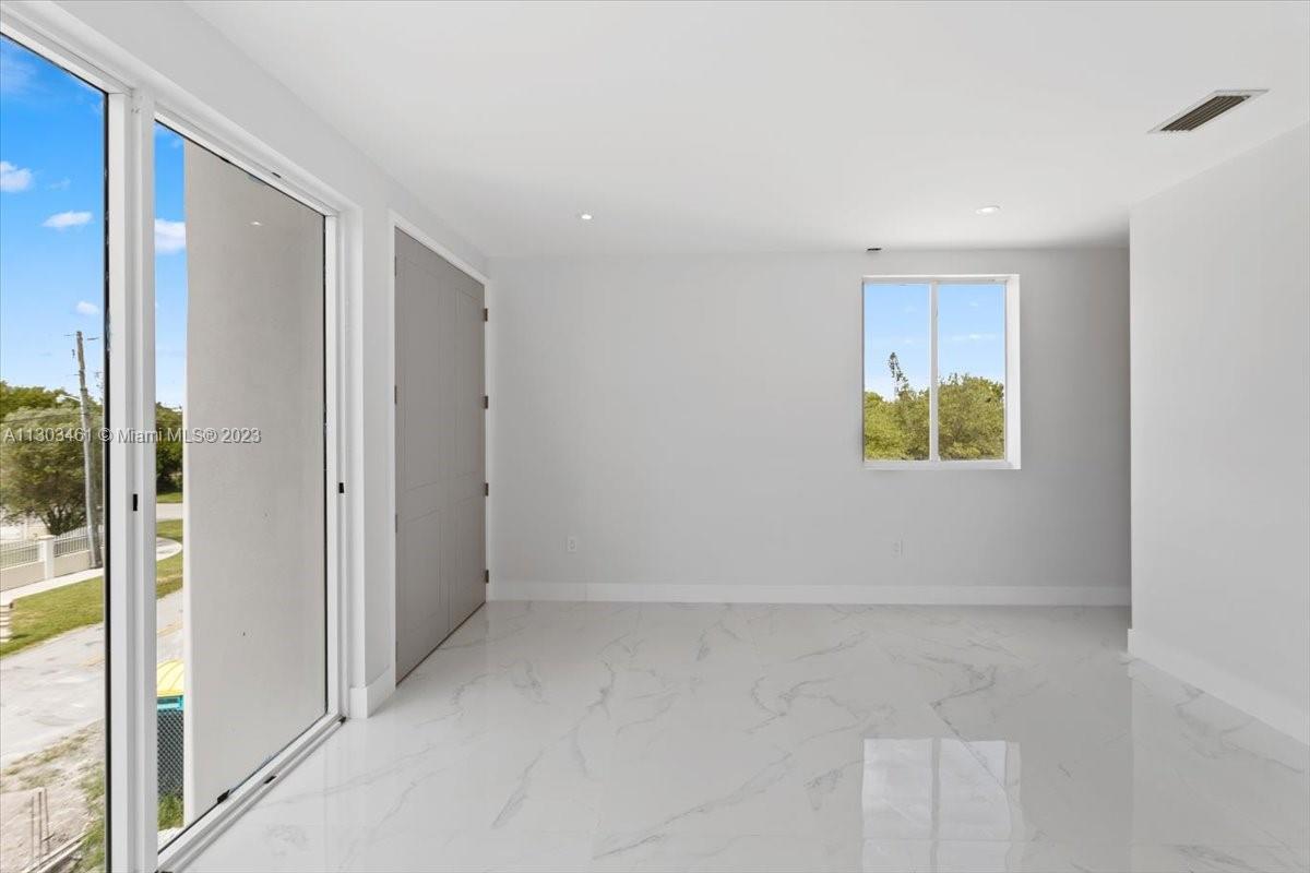VANDERBILT PARK AMD PL - Residential