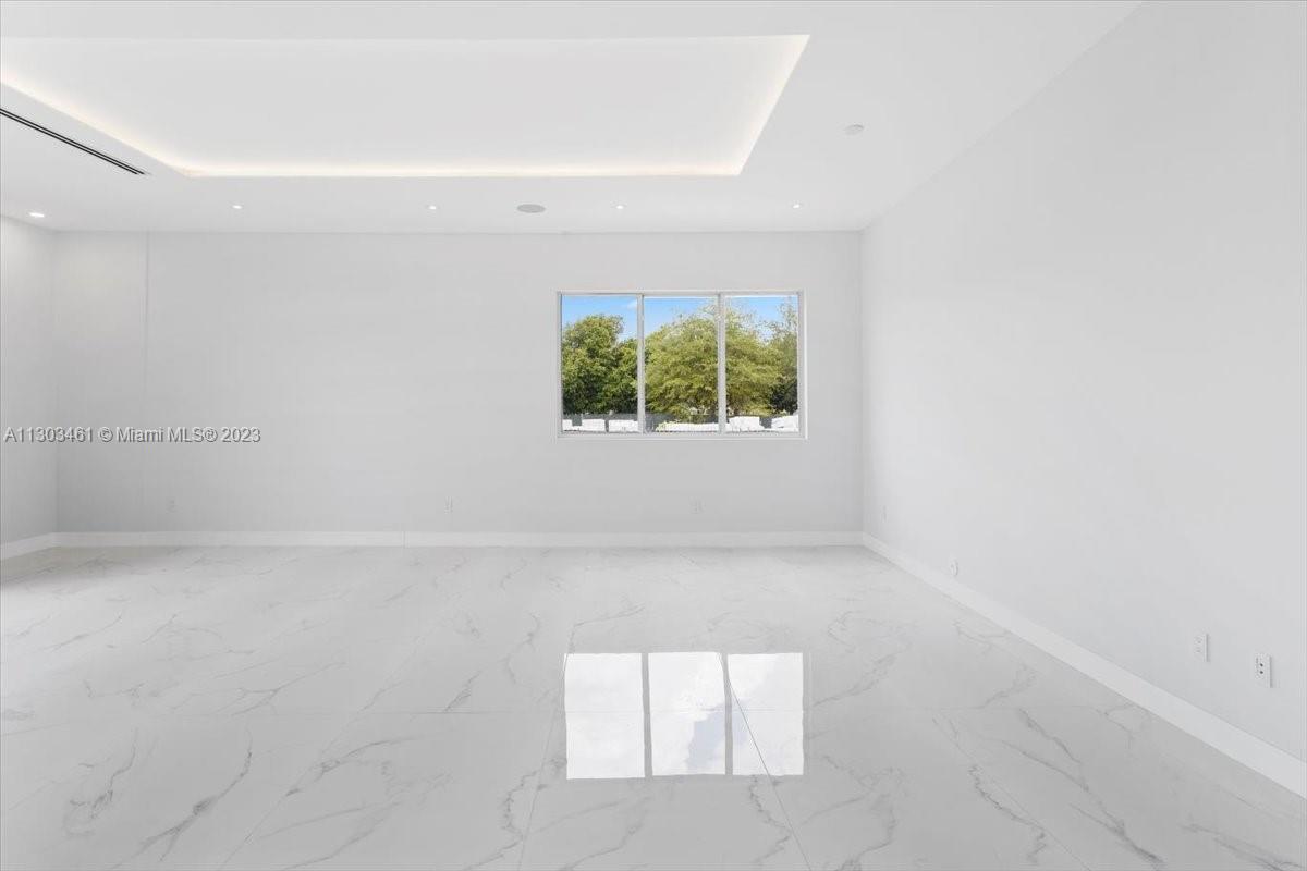 VANDERBILT PARK AMD PL - Residential