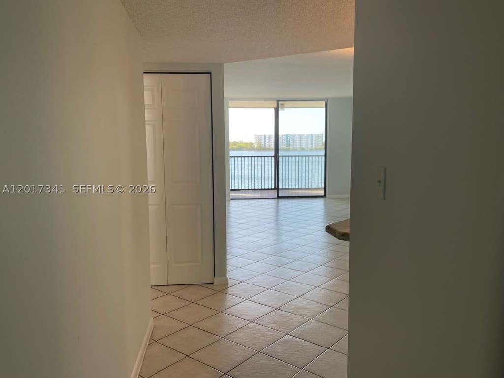 Photo of 117 Lake Emerald Dr #308, Oakland Park, FL 33309 (MLS # A12017341)