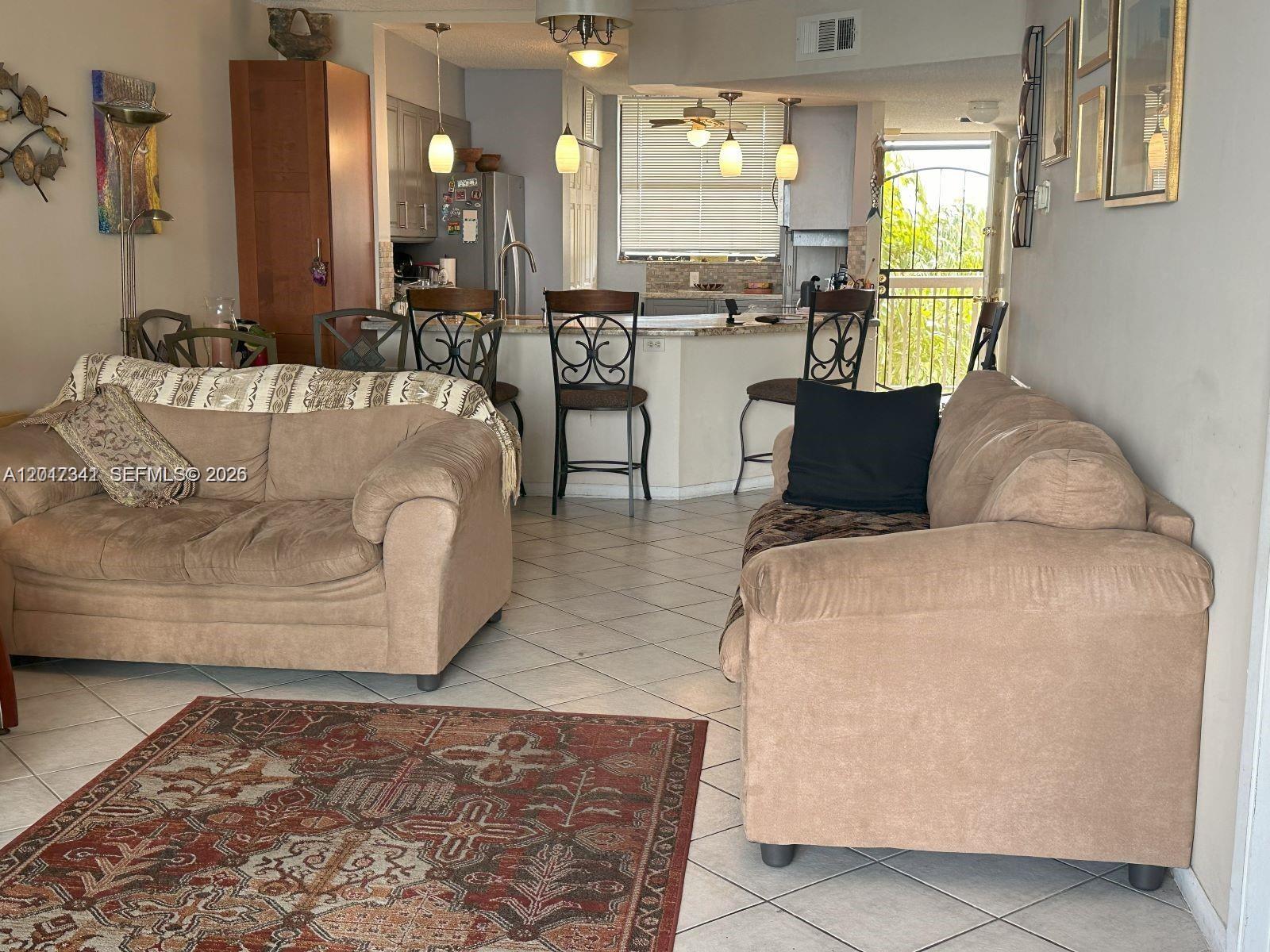 LAKE EMERALD CONDOMINIUM - Residential Lease
