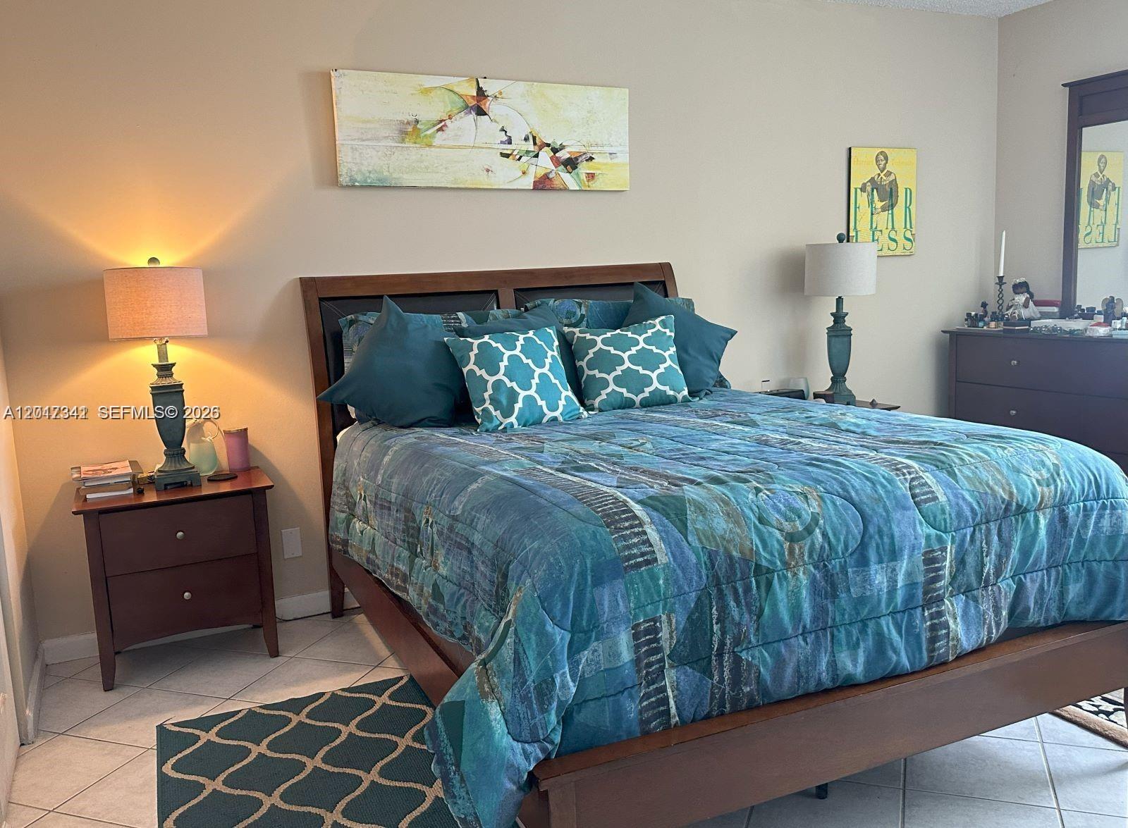 LAKE EMERALD CONDOMINIUM - Residential Lease