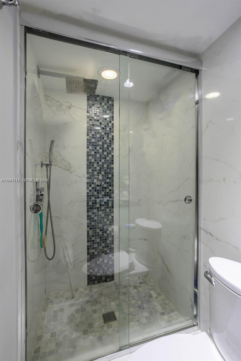 ANCHOR BAY CLUB CONDO - Residential