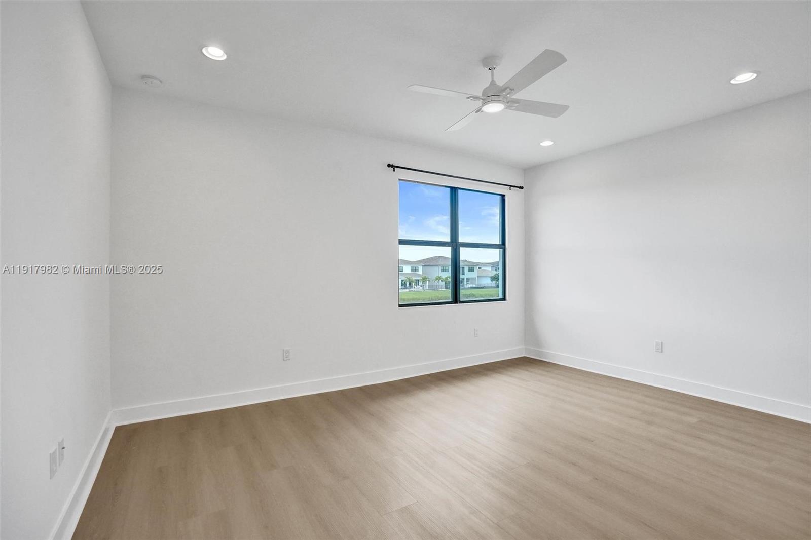 BRIDGES MIZNER PUD BRIDGE - Residential Lease