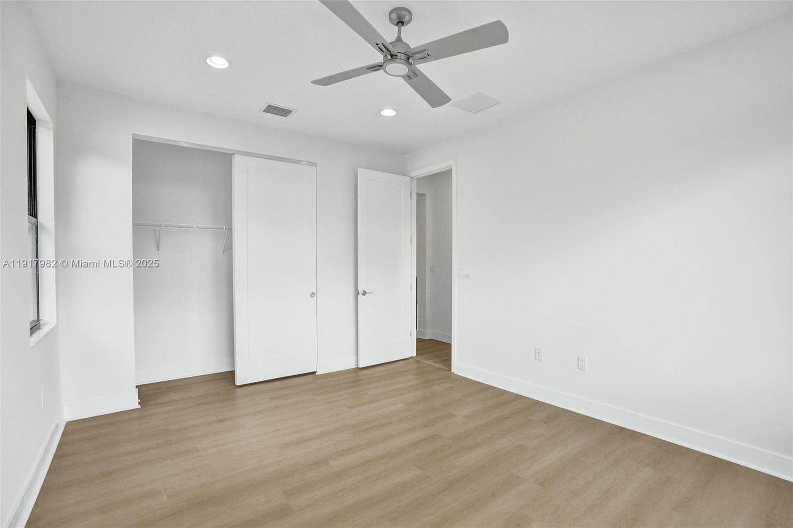 BRIDGES MIZNER PUD BRIDGE - Residential Lease