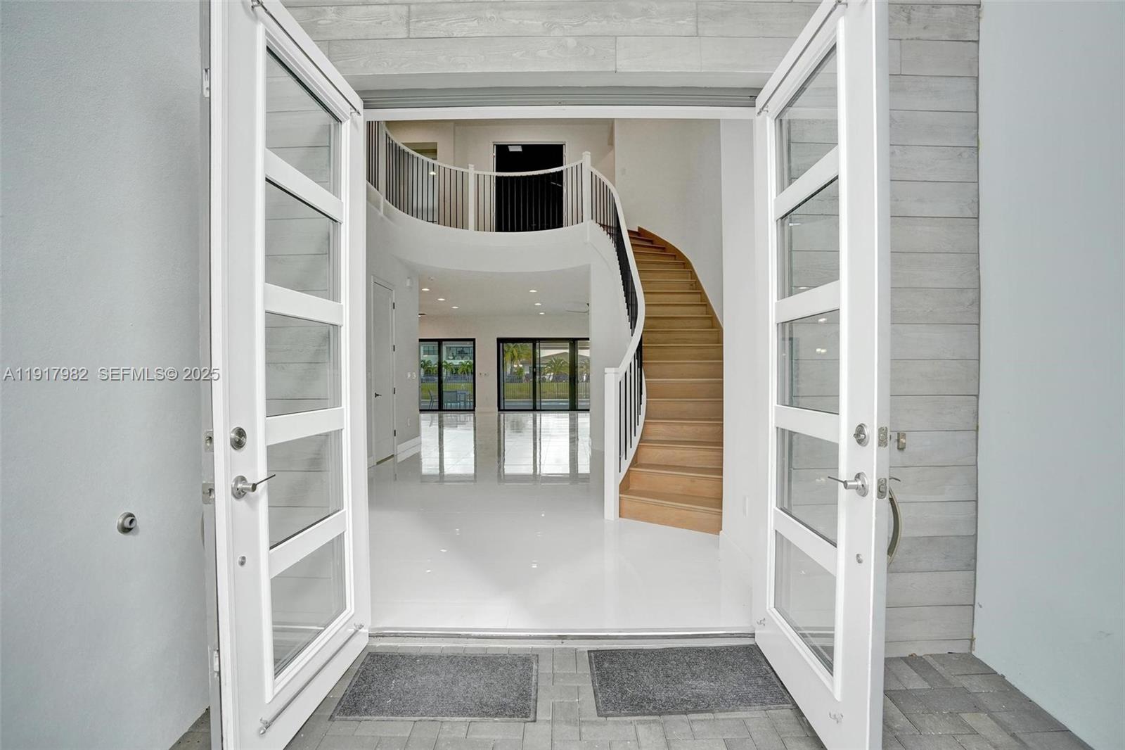 BRIDGES MIZNER PUD BRIDGE - Residential Lease