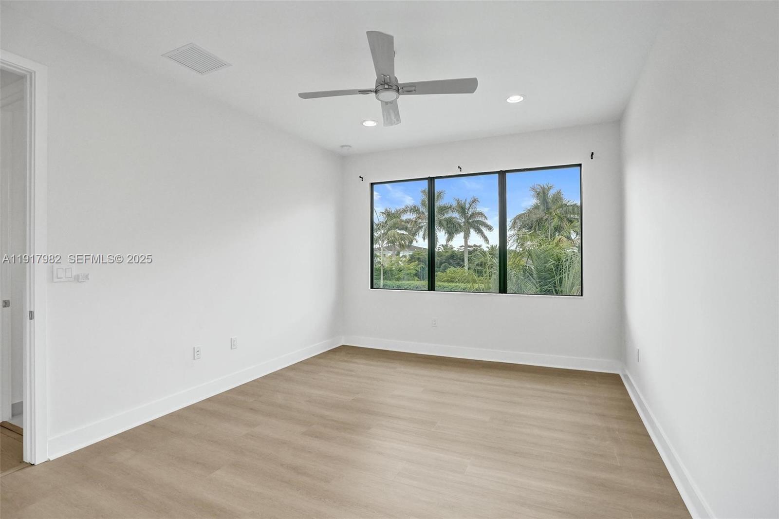BRIDGES MIZNER PUD BRIDGE - Residential Lease