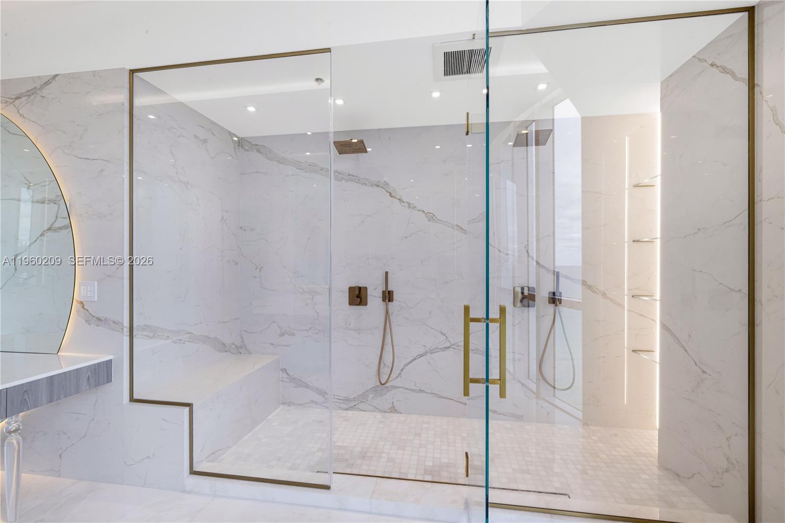 TDR TOWER I CONDO - Residential