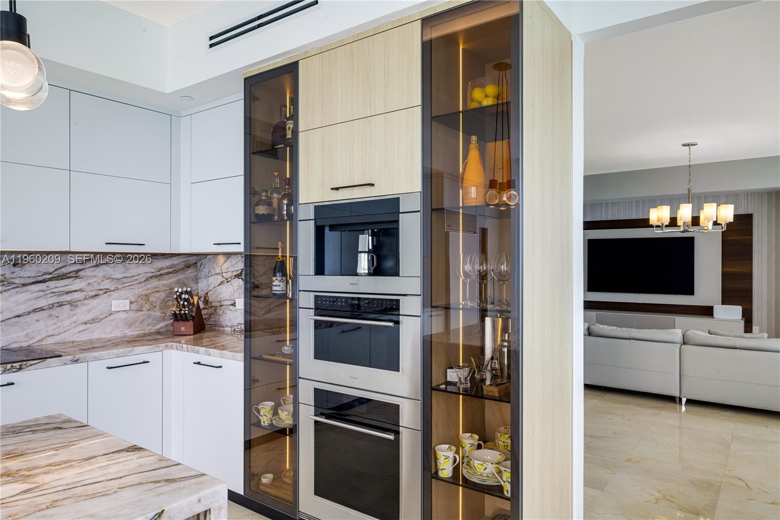 TDR TOWER I CONDO - Residential