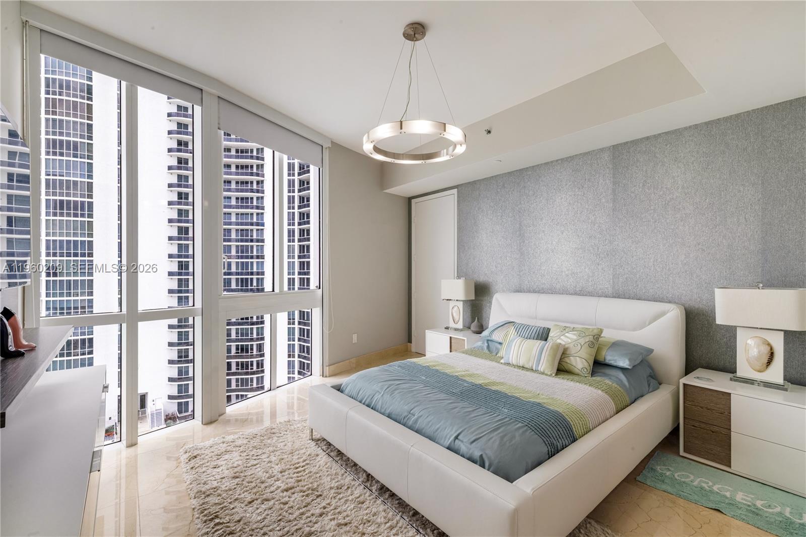 TDR TOWER I CONDO - Residential