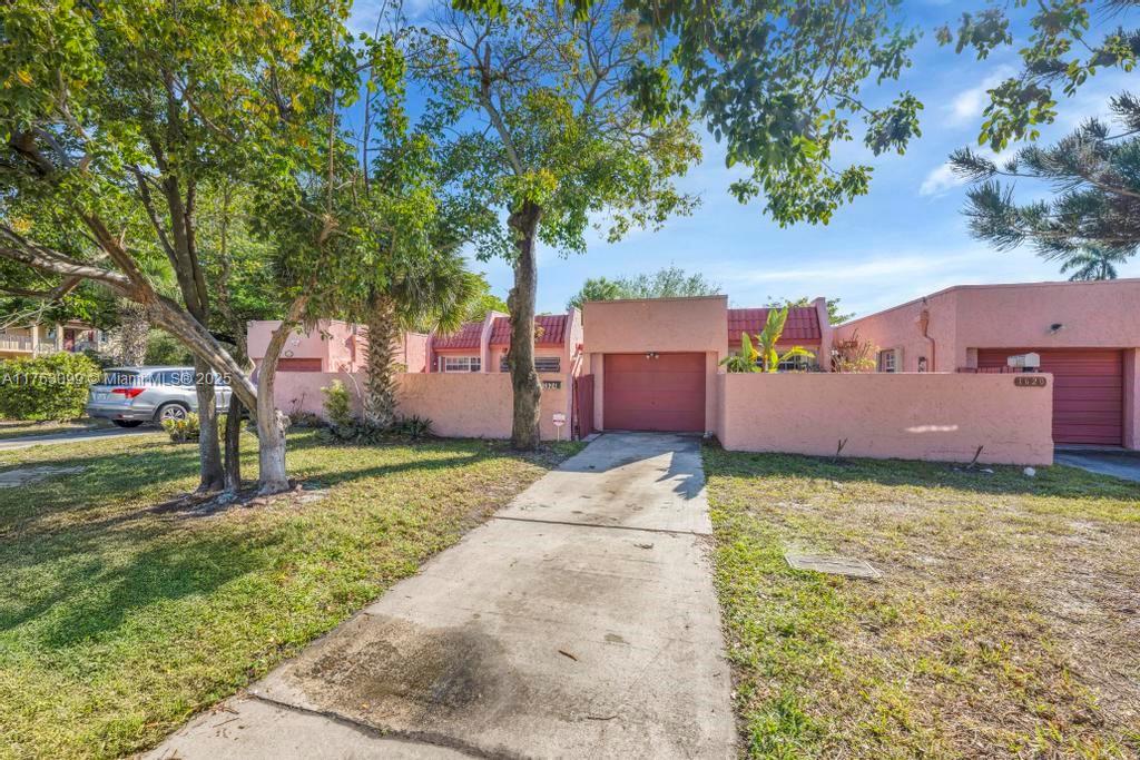 1624 NW 56th Ave 14