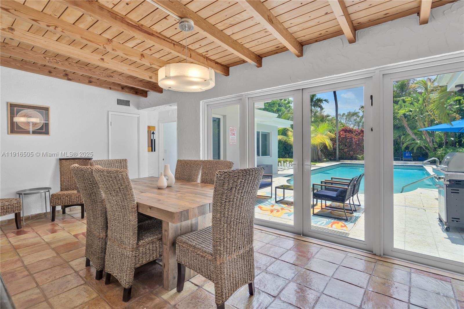 SKYKNOLL ESTATES REPLAT - Residential