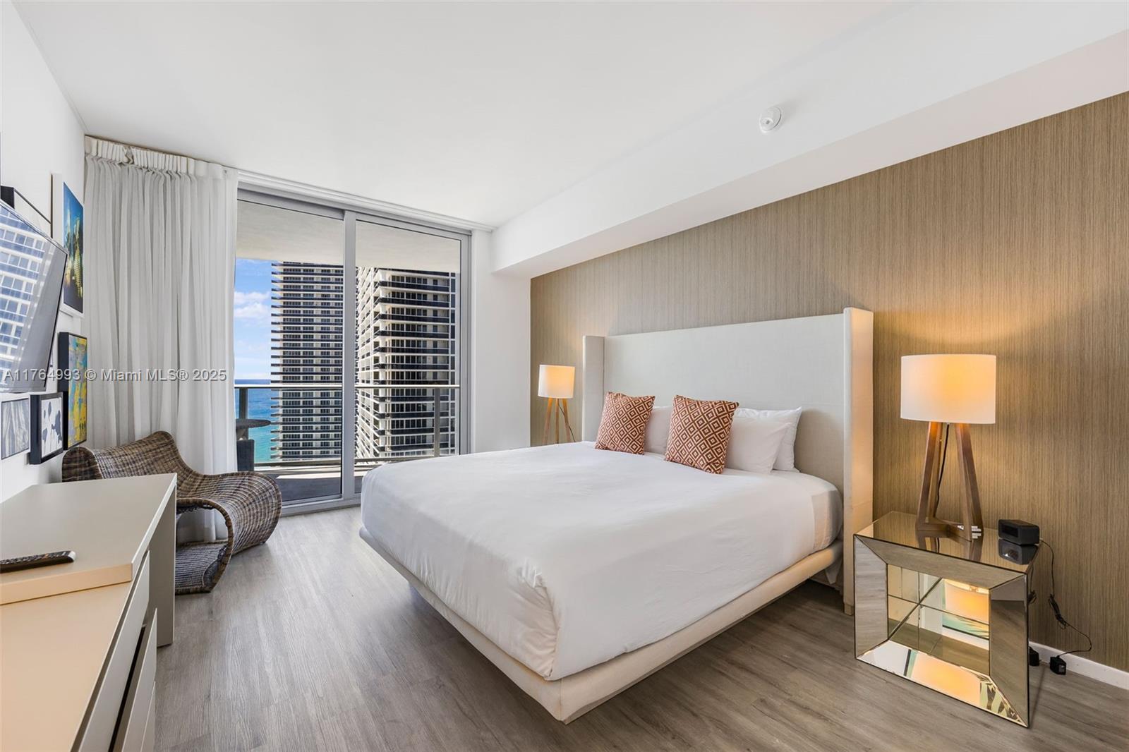 4111 SOUTH OCEAN DRIVE CO - Residential