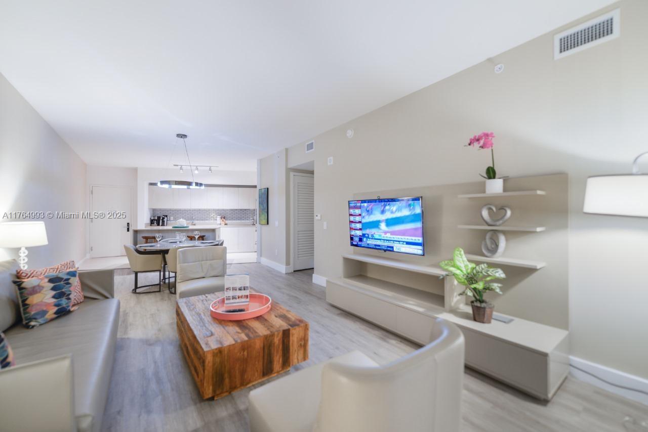 4111 SOUTH OCEAN DRIVE CO - Residential