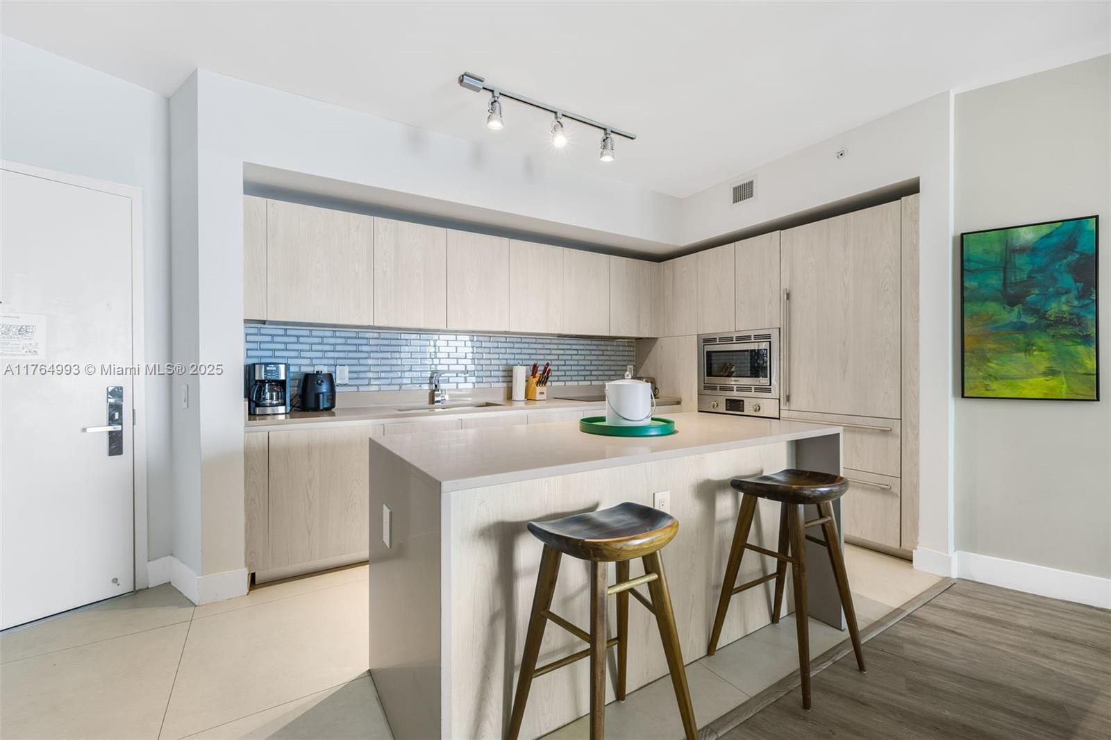 4111 SOUTH OCEAN DRIVE CO - Residential