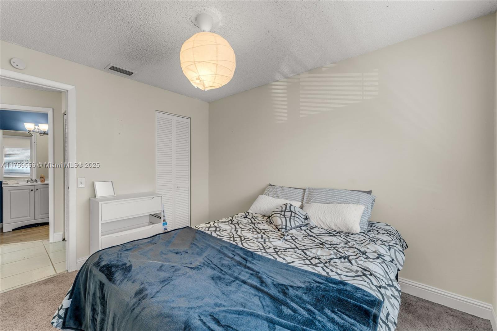 LAKE & TENNIS VILLAS PH 1 - Residential