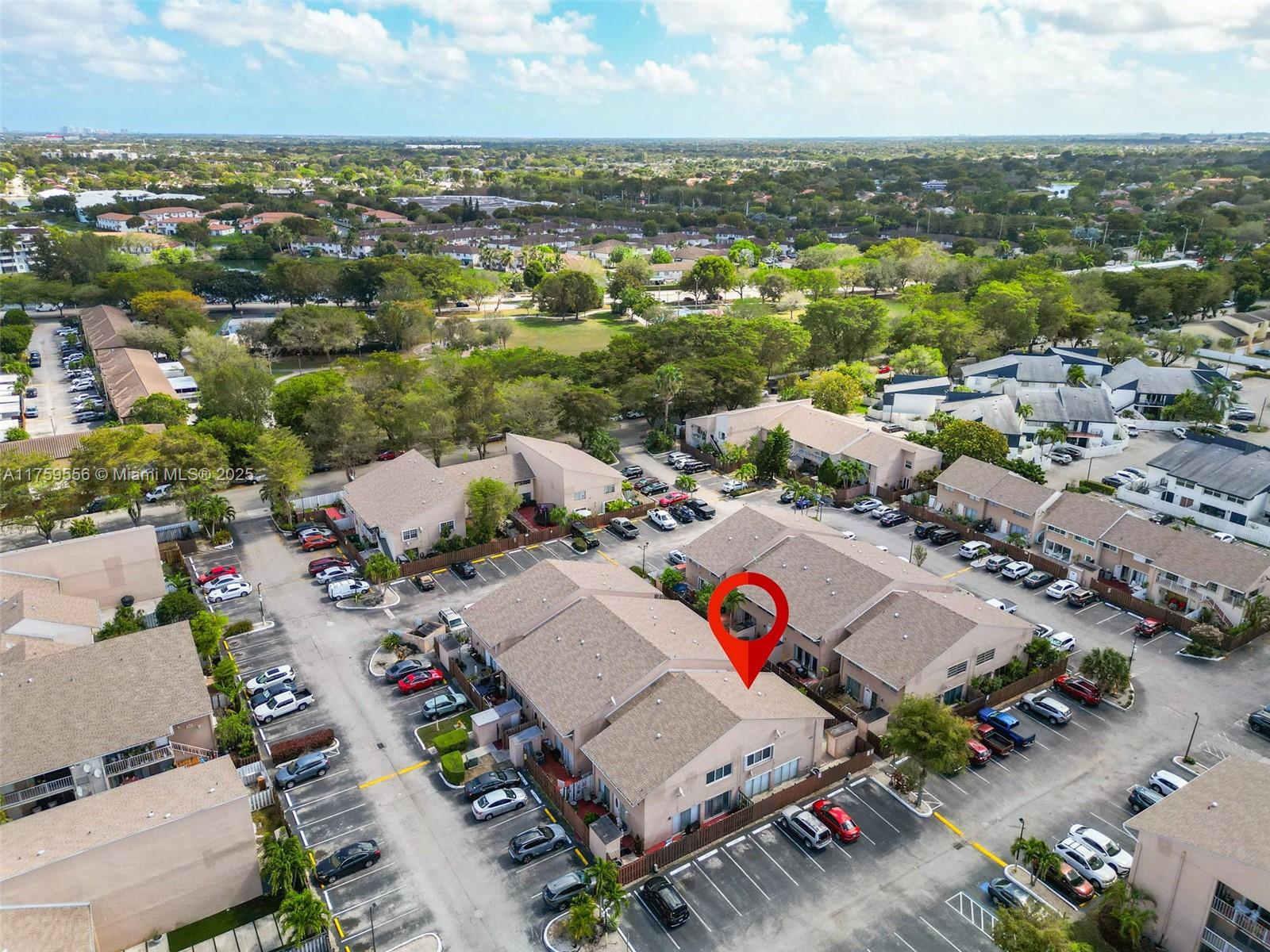 LAKE & TENNIS VILLAS PH 1 - Residential