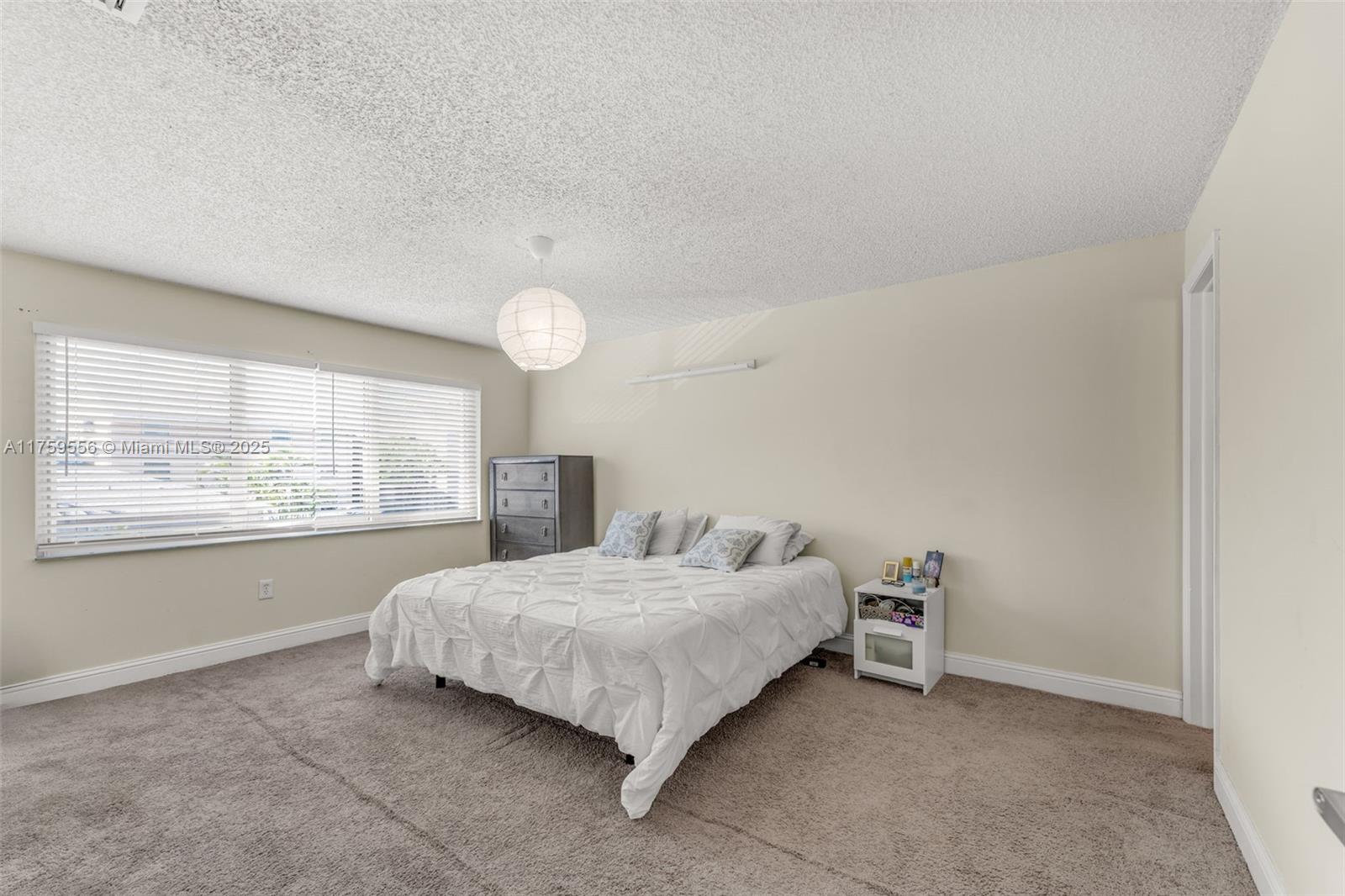 LAKE & TENNIS VILLAS PH 1 - Residential