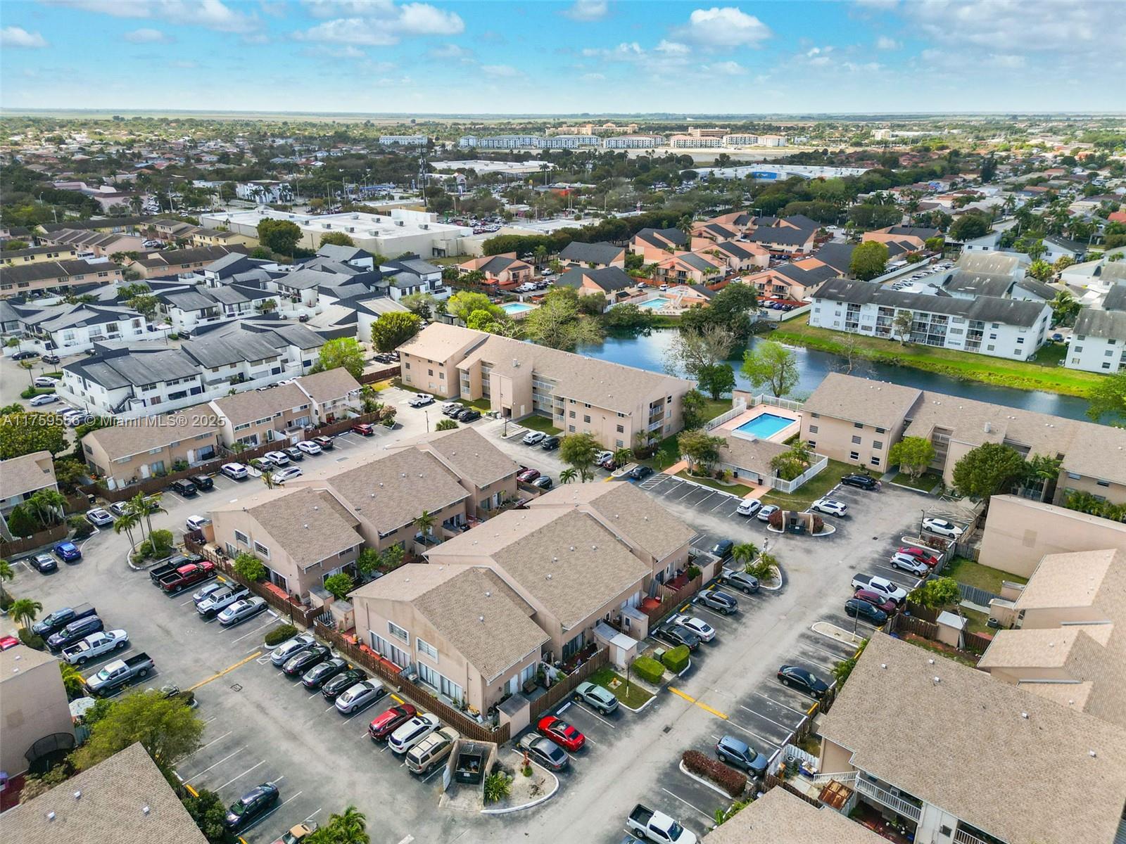 LAKE & TENNIS VILLAS PH 1 - Residential