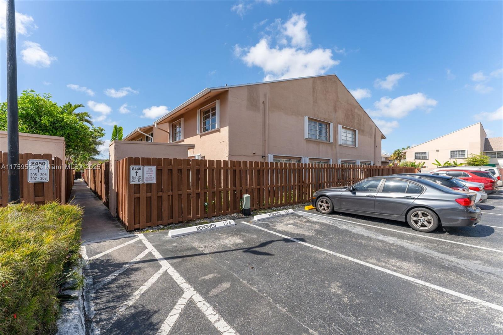 LAKE & TENNIS VILLAS PH 1 - Residential