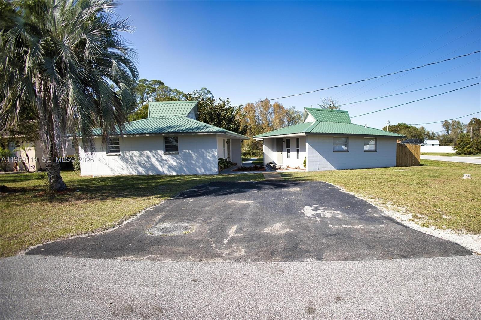 SUNN LAKES - Residential Income