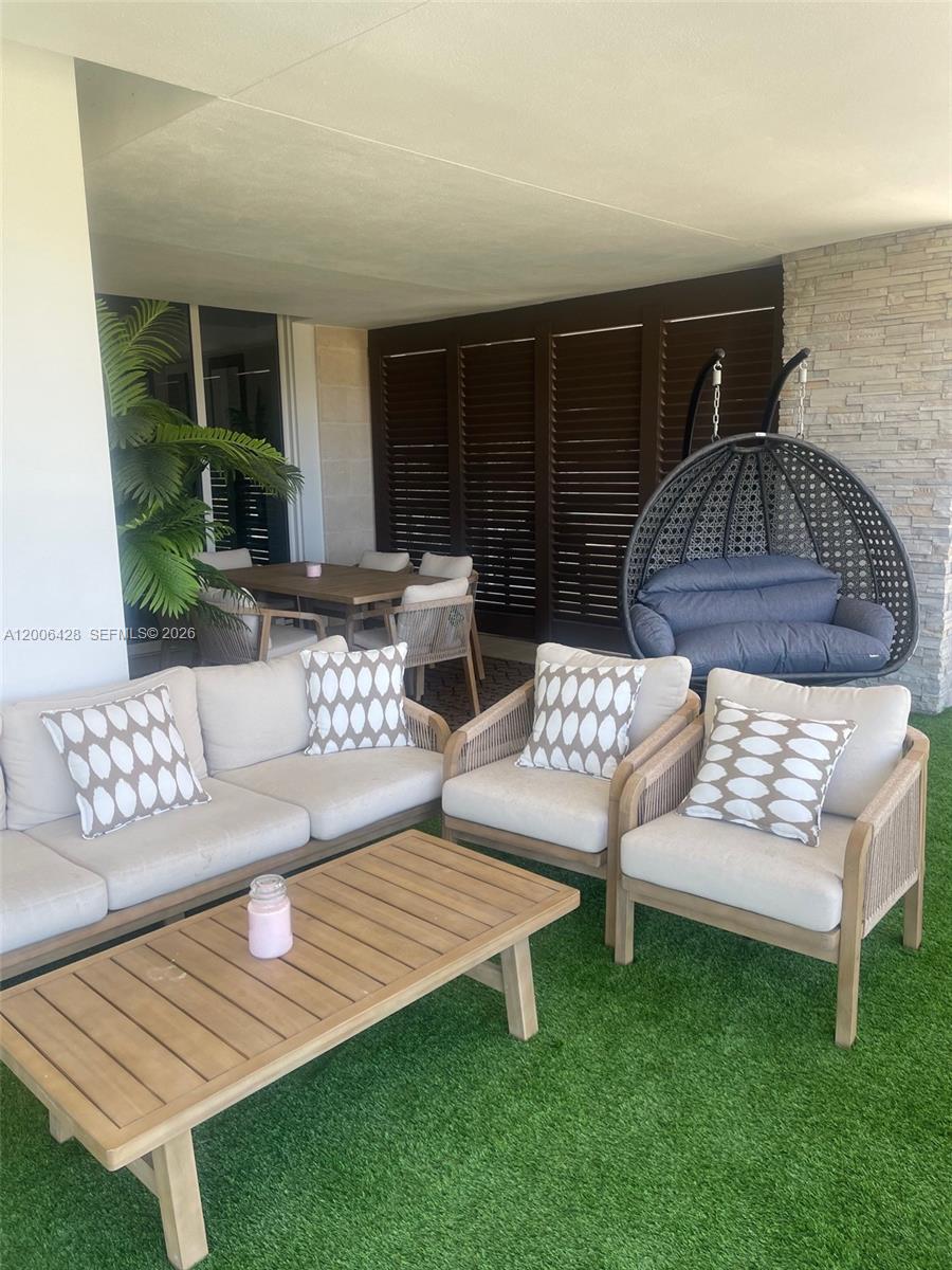ALINA 220 BOCA RATON COND - Residential