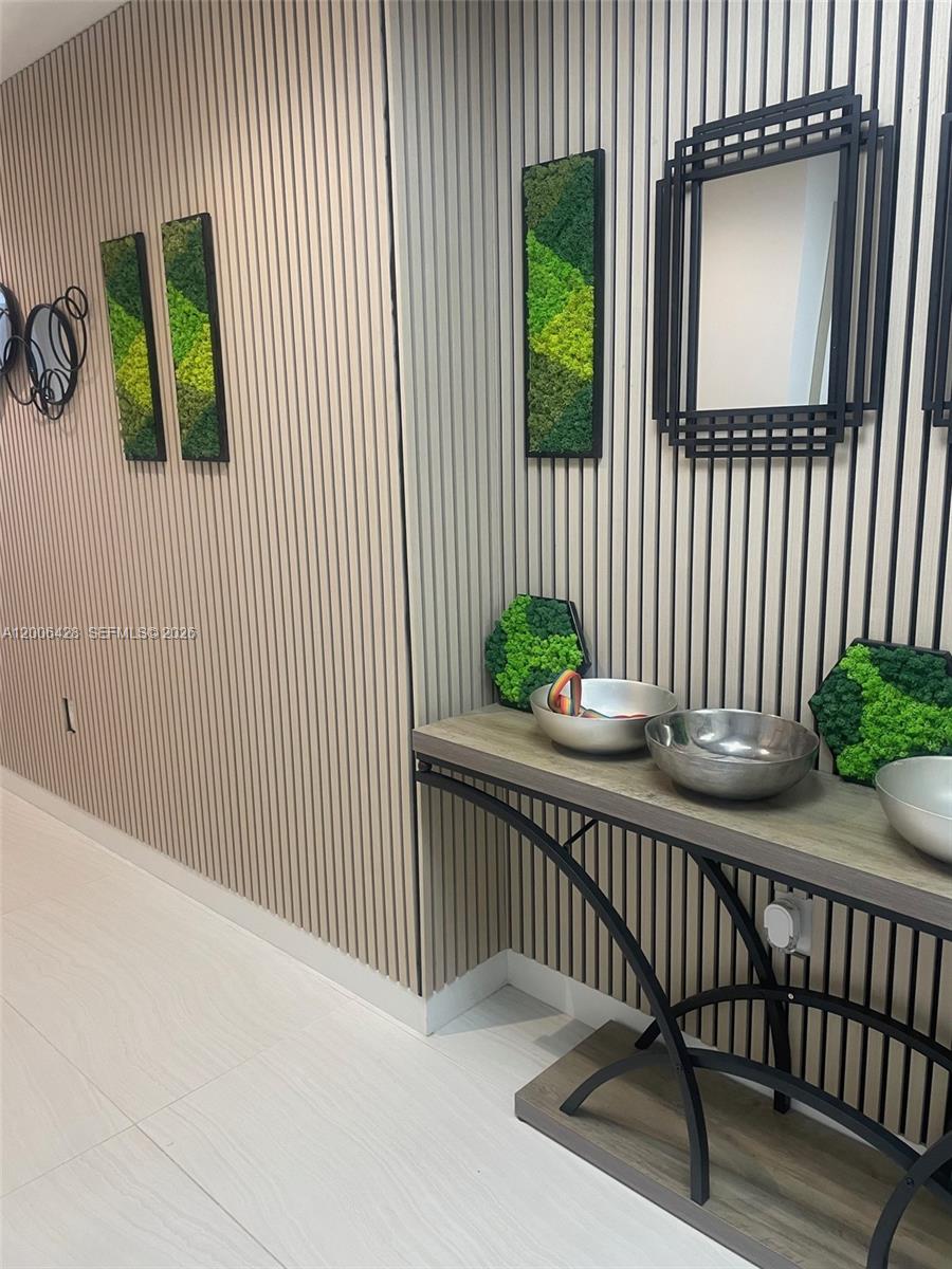 220 SE Mizner Blvd 321