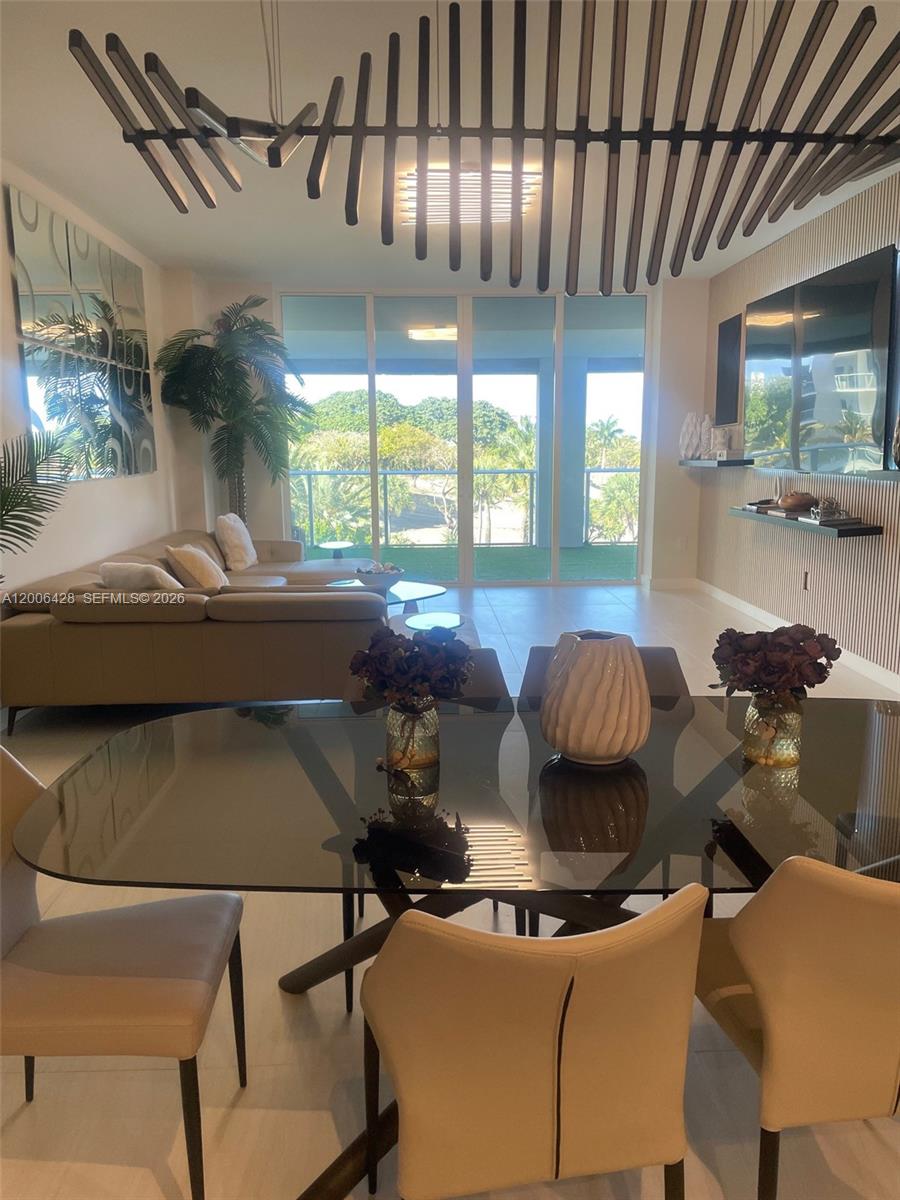 ALINA 220 BOCA RATON COND - Residential