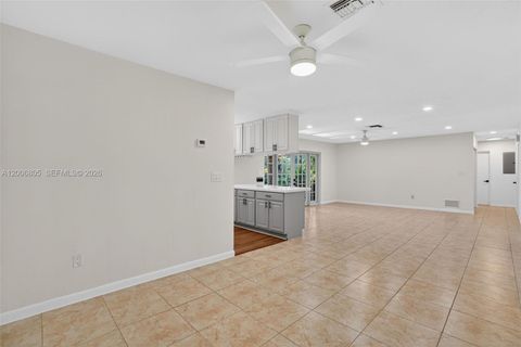 Tiny photo for 15821 SW 86th Ave, Palmetto Bay, FL 33157 (MLS # A12006805)