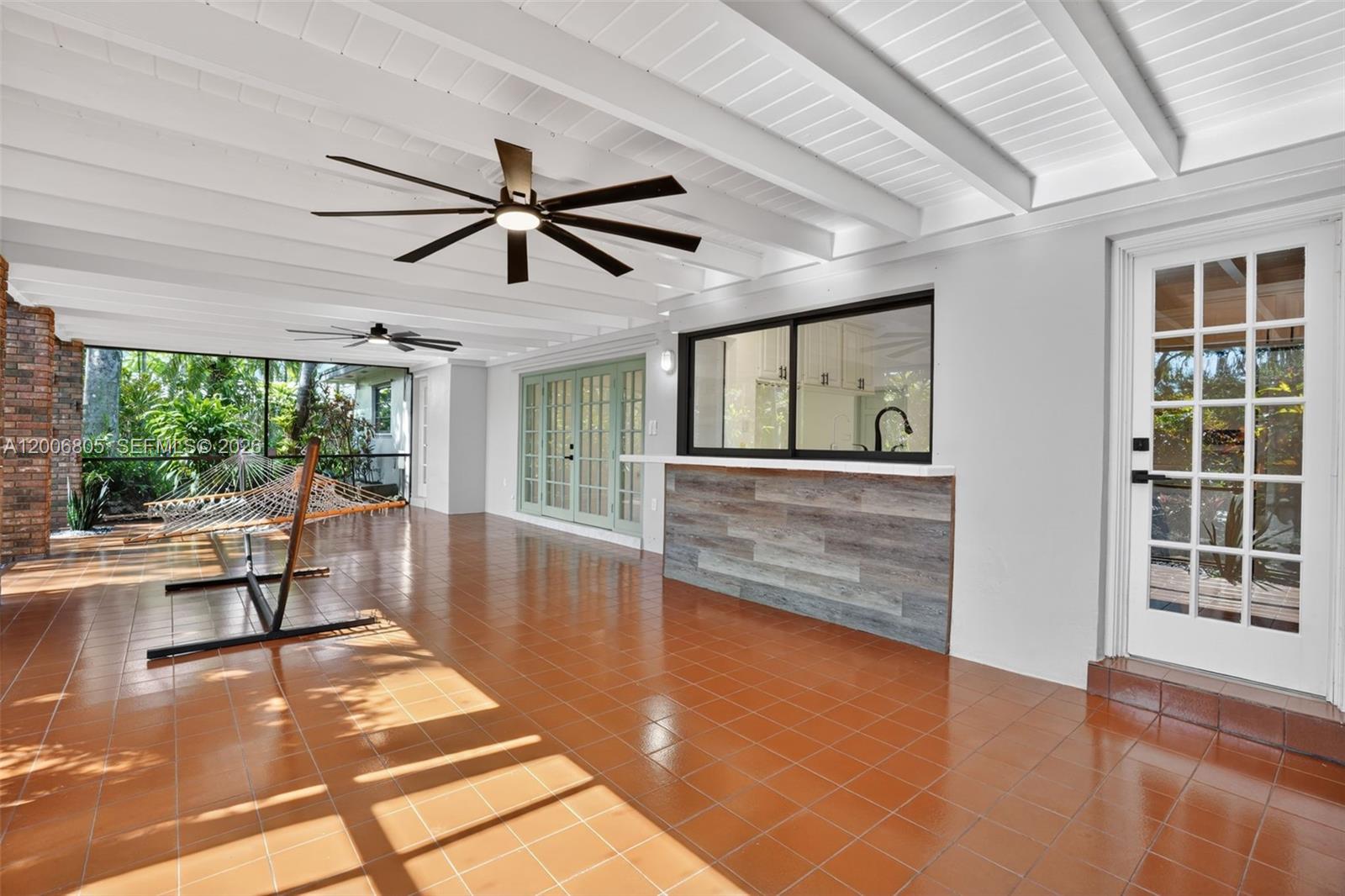 CORAL REEF ESTATES - Residential