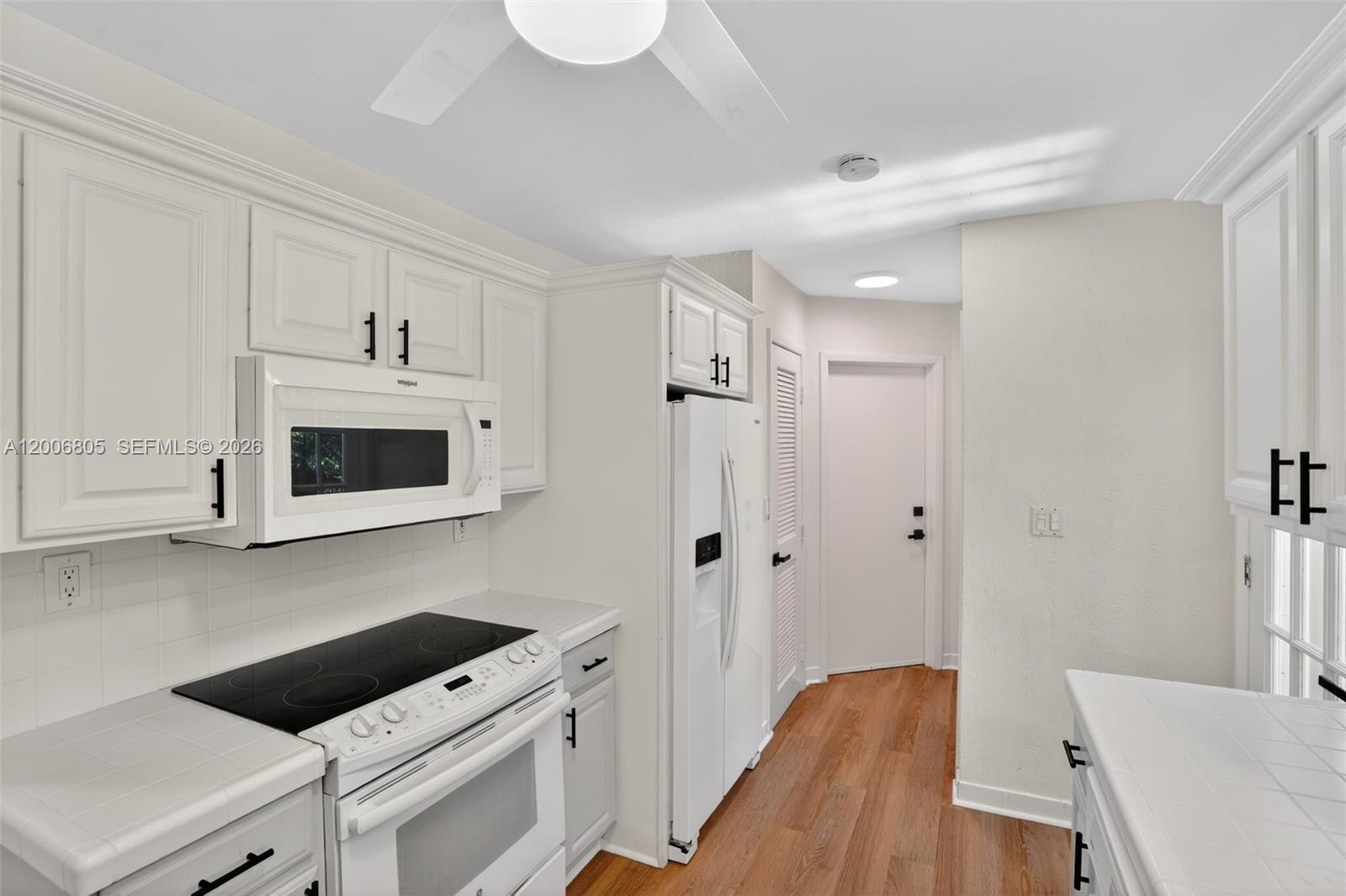 CORAL REEF ESTATES - Residential