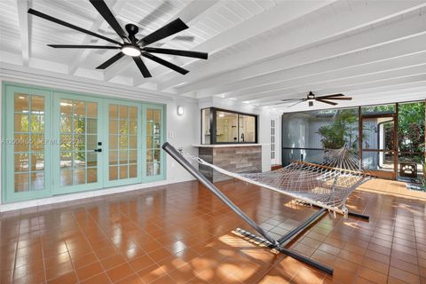 Tiny photo for 15821 SW 86th Ave, Palmetto Bay, FL 33157 (MLS # A12006805)