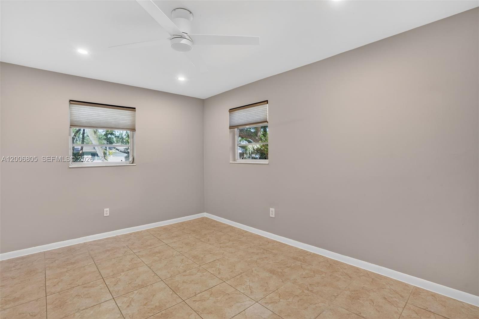CORAL REEF ESTATES - Residential