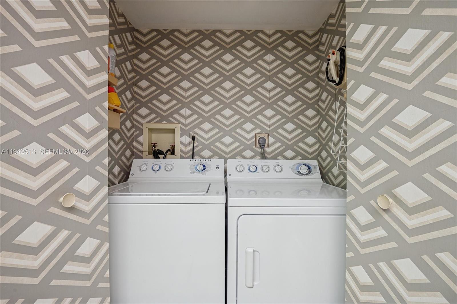 TURNBERRY ISLE - Residential