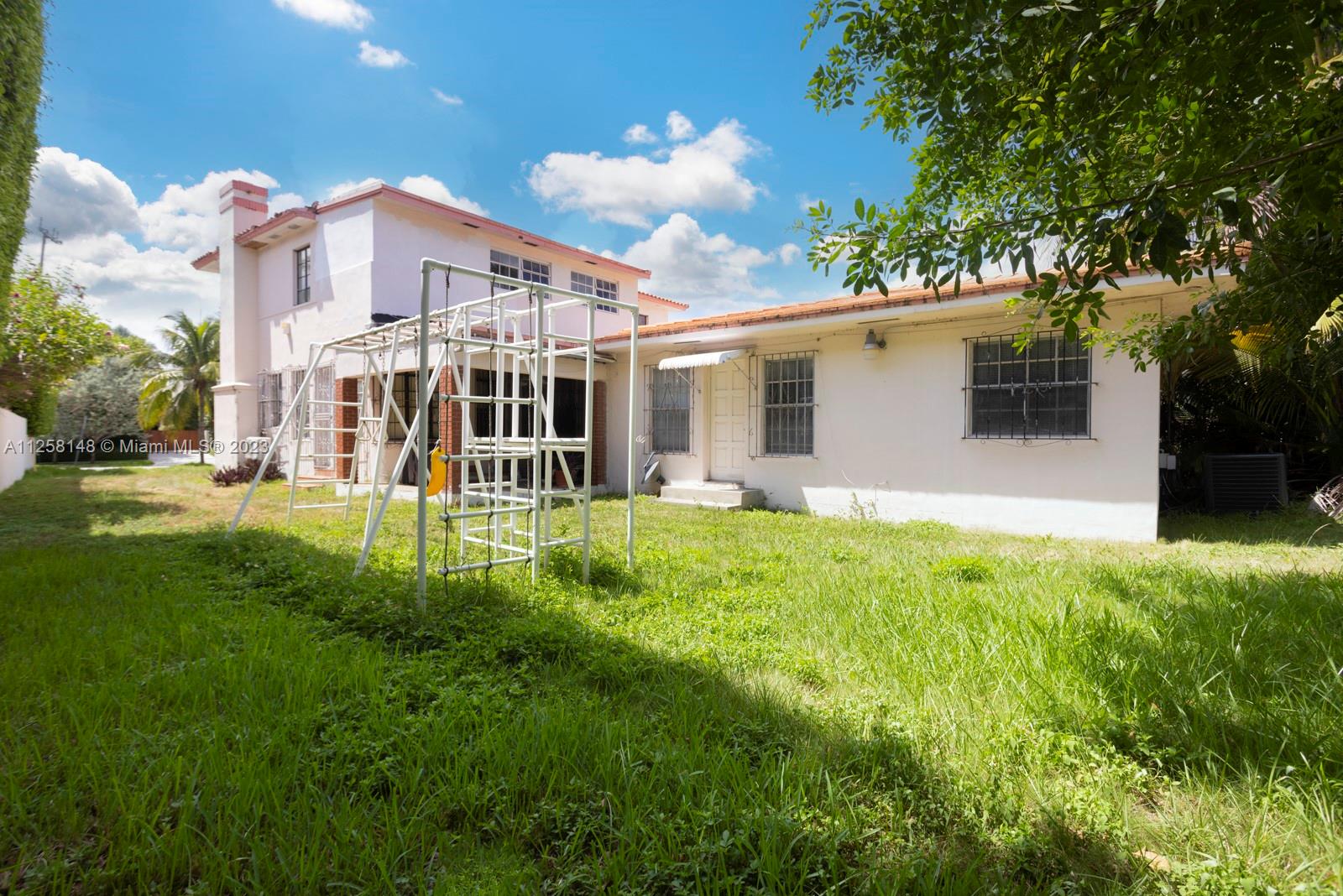 AMD PLAT OF SUNSET LAKE S - Residential