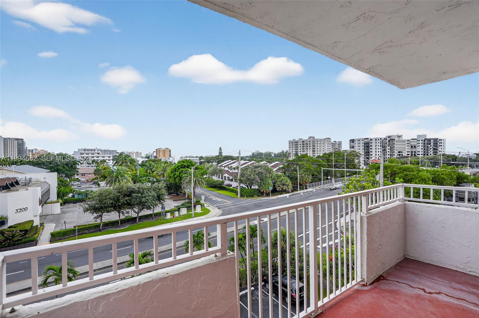 LEISURE SHORES CONDO - Residential