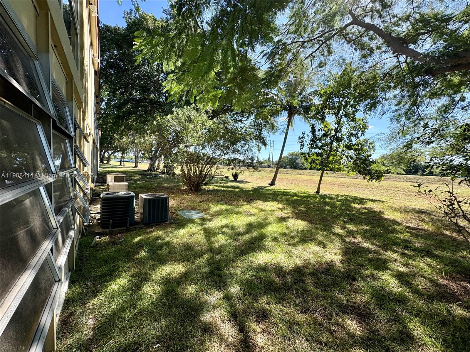 ORIOLE GARDENS THREE 90 C - Residential