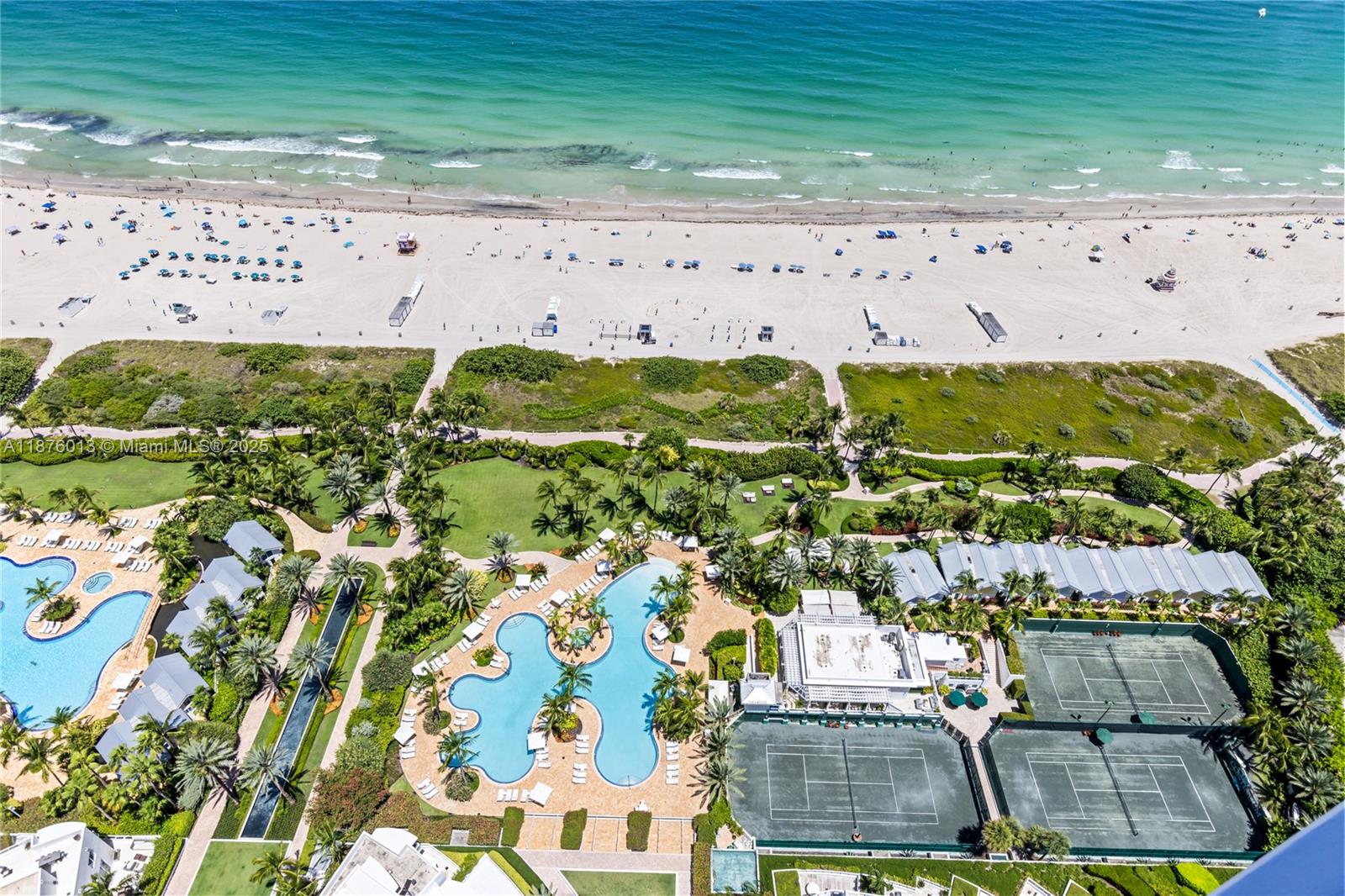 CONTINUUM ON SOUTH BEACH - Residential