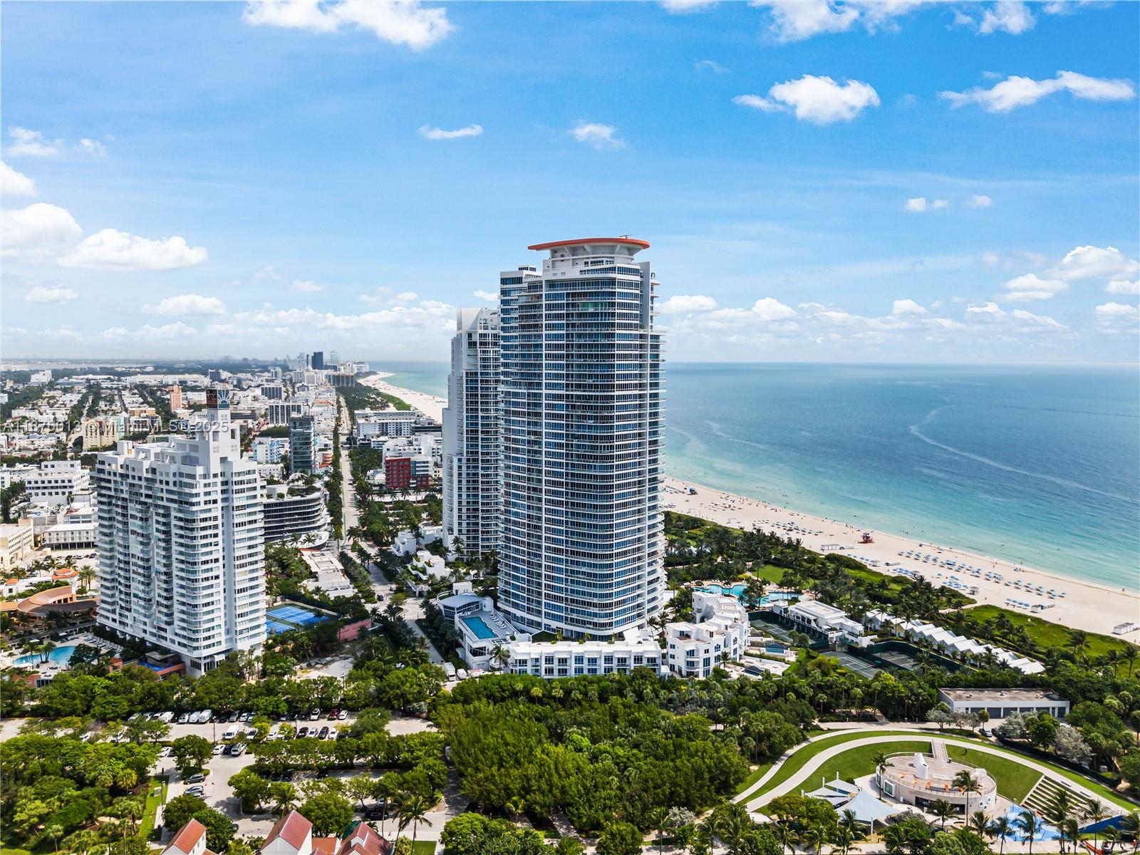 CONTINUUM ON SOUTH BEACH - Residential