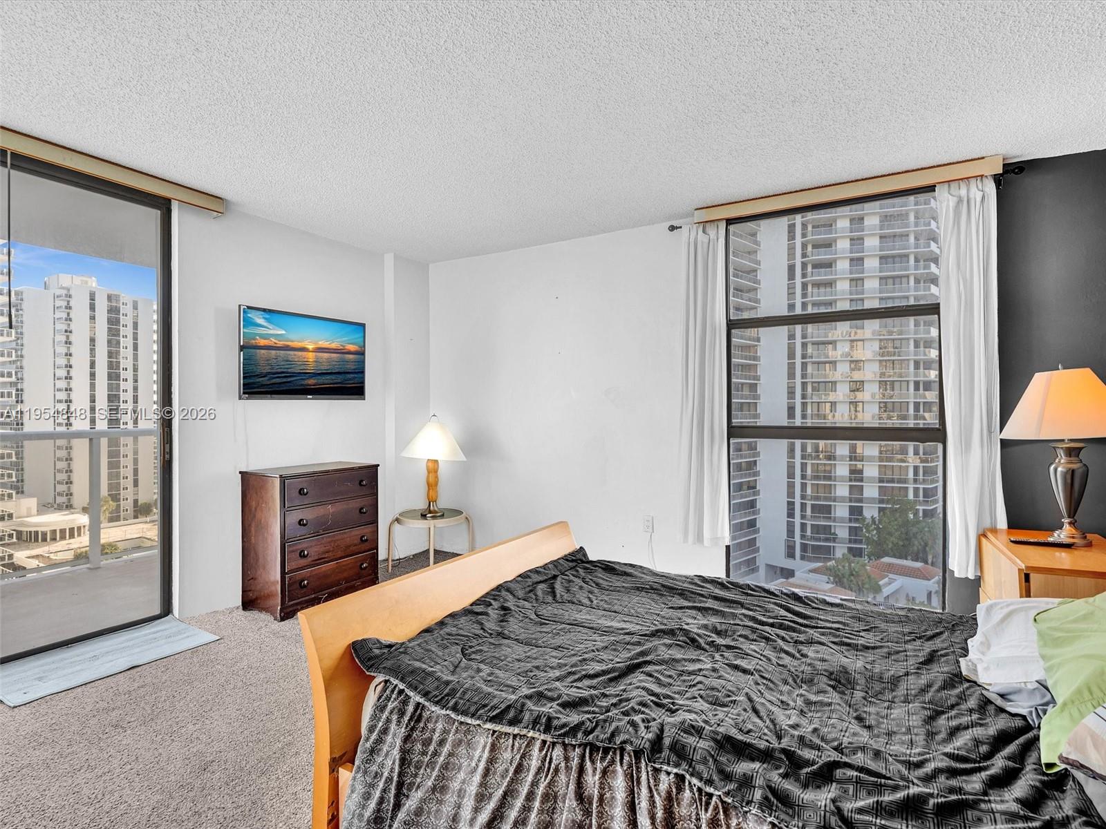 FLAMENCO CONDO TOWER I - Residential